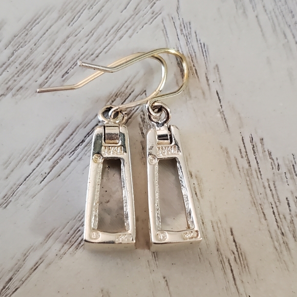 Silver Earrings With Mother of Pearl Stamped 925 - Picture 3 of 6